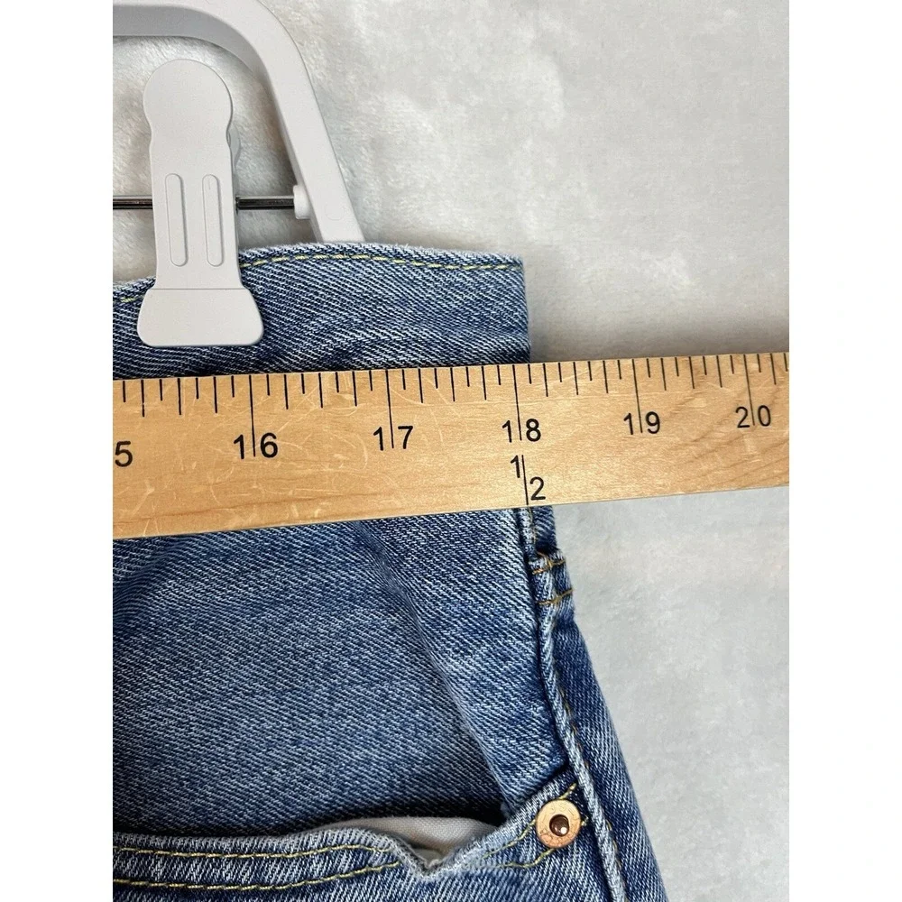 LEVIS 550 Jean Men 36x32 Stonewash Denim Relaxed Straight Cotton Cowboy Whisker